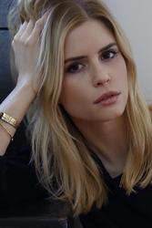 Carlson Young | ScreenTies